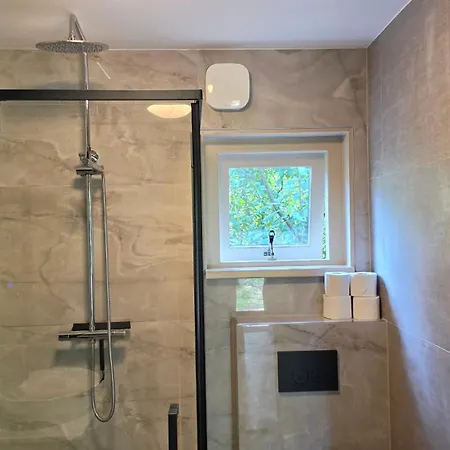Jan * Hoenderloo